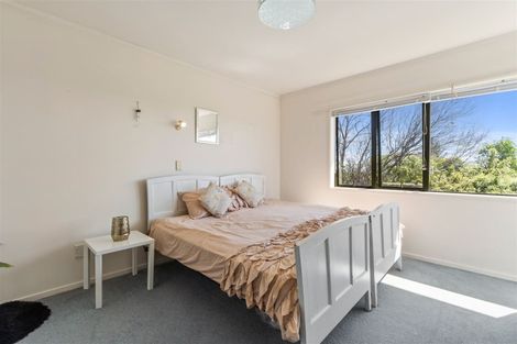 Photo of property in 36 Ewhurst Place, Goodwood Heights, Auckland, 2105