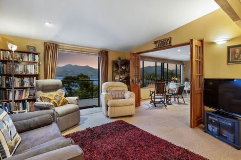 Photo of property in 12 Arnott Street, Portobello, Dunedin, 9014