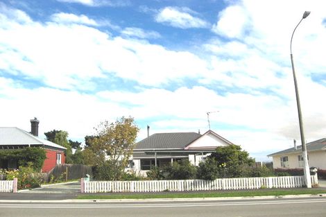 Photo of property in 18 Otipua Road, Kensington, Timaru, 7910