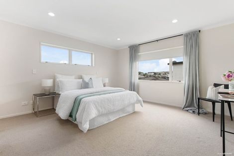 Photo of property in 21 Anselmi Ridge Road, Pukekohe, 2120