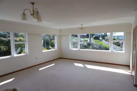 Photo of property in 5 Price Street, Westown, New Plymouth, 4310