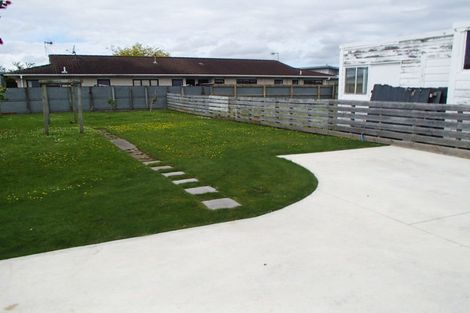 Photo of property in 11 Ada Street, Hokowhitu, Palmerston North, 4410