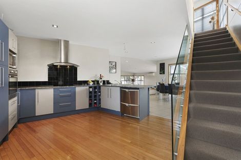 Photo of property in 33 Links Avenue, Mount Maunganui, 3116