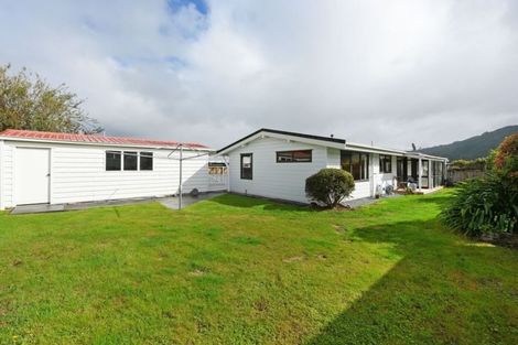 Photo of property in 10 Roband Crescent, Brown Owl, Upper Hutt, 5018