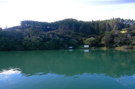 Photo of property in 225 Okura Bay Road, Totara North, Kaeo, 0479