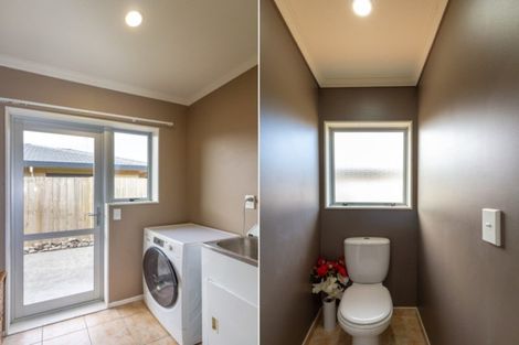 Photo of property in 174 Schnell Drive, Kelvin Grove, Palmerston North, 4414