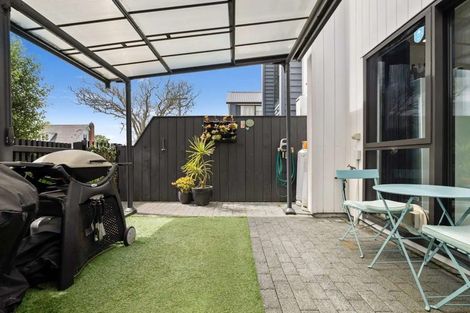 Photo of property in 9 Pasla Close, Papakura, 2110