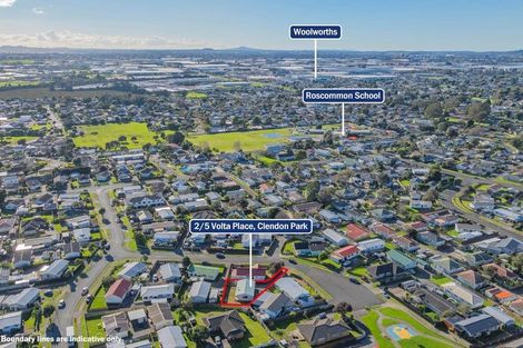 Photo of property in 2/5 Volta Place, Clendon Park, Auckland, 2103