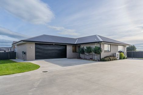 Photo of property in 28 Lindsay Way, Grasmere, Invercargill, 9810