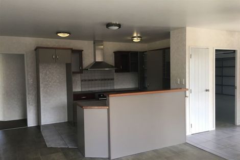 Photo of property in 34 Cholmondeley Crescent, Whitianga, 3510