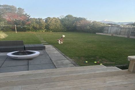 Photo of property in 14 Turakina Street, Merrilands, New Plymouth, 4312