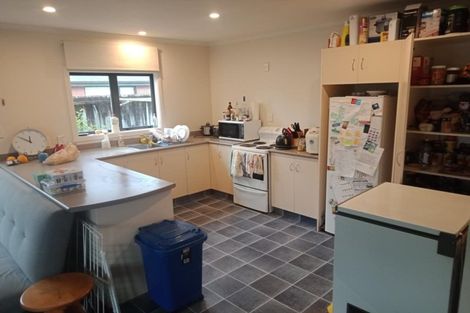 Photo of property in 9 Moore Street, West End, Palmerston North, 4412