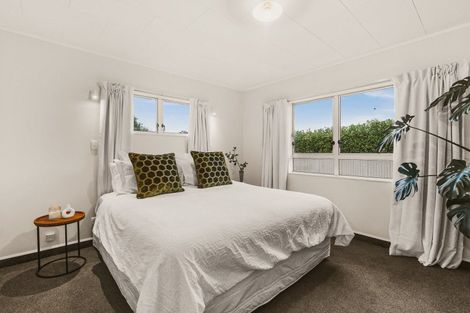 Photo of property in 3/805 Heretaunga Street East, Parkvale, Hastings, 4122