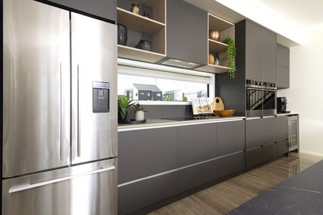 Photo of property in 230 Park Estate Road, Rosehill, Papakura, 2113