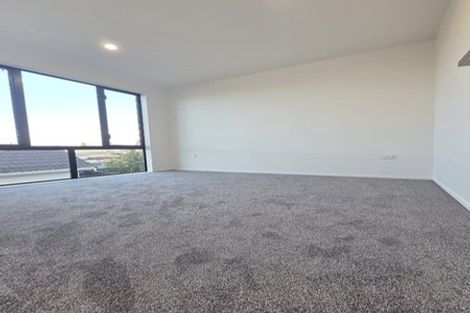 Photo of property in 408 Roscommon Road, Clendon Park, Auckland, 2103
