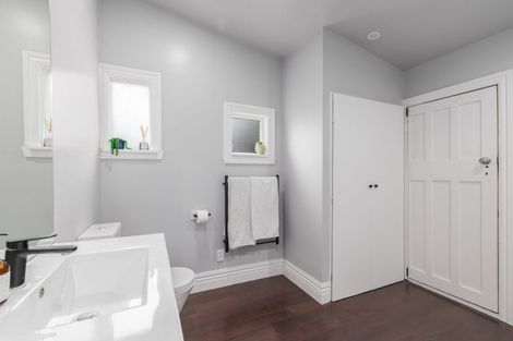 Photo of property in 32 Gibbon Street, Sydenham, Christchurch, 8023