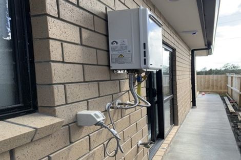 Photo of property in 98 Tir Conaill Avenue, Flat Bush, Auckland, 2019