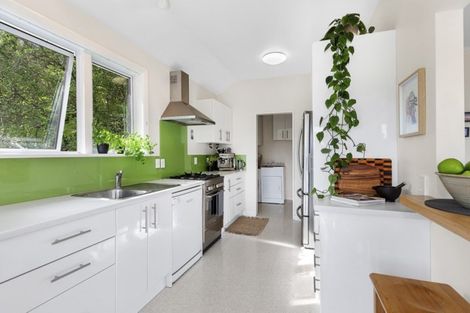 Photo of property in 85 Kinghorne Street, Strathmore Park, Wellington, 6022