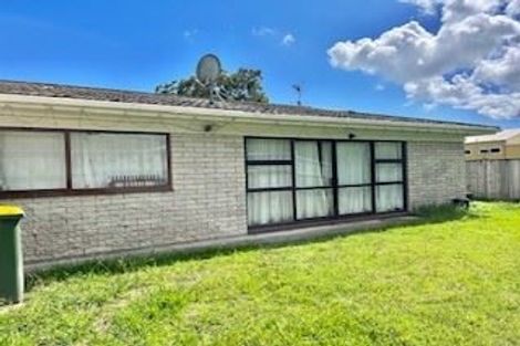 Photo of property in 80a Millbrook Road, Henderson, Auckland, 0612
