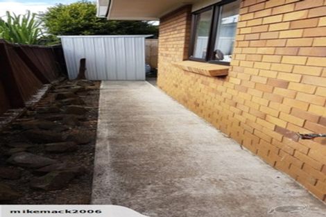 Photo of property in 1/34 Dale Crescent, Pakuranga, Auckland, 2010