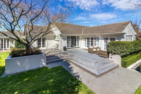 Photo of property in 11 Joyce Crescent, Ilam, Christchurch, 8041