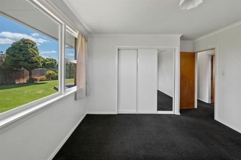 Photo of property in 15 Wolsey Place, Hillmorton, Christchurch, 8025