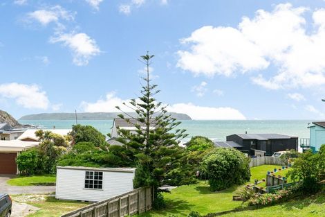 Photo of property in 5/14f Tireti Road, Titahi Bay, Porirua, 5022