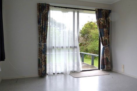 Photo of property in 279 One Tree Point Road, One Tree Point, 0118