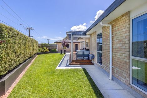 Photo of property in 1 Harry Shaw Way, Raumati South, Paraparaumu, 5032