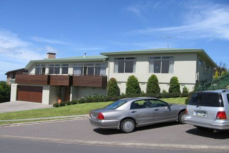 Photo of property in 5 St Clair Place, Browns Bay, Auckland, 0630