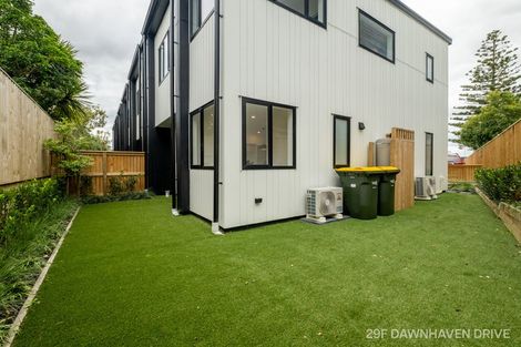 Photo of property in 27a Dawnhaven Drive, Te Atatu Peninsula, Auckland, 0610