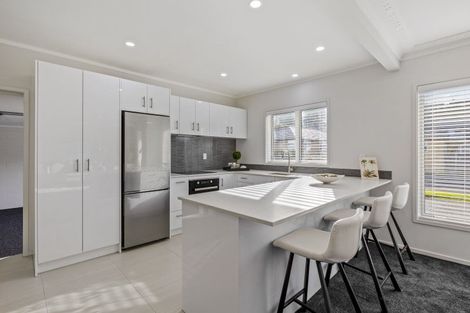 Photo of property in 1/486 Hibiscus Coast Highway, Orewa, 0931