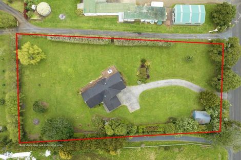 Photo of property in 61 Sommerville Road, Mauku, Waiuku, 2681