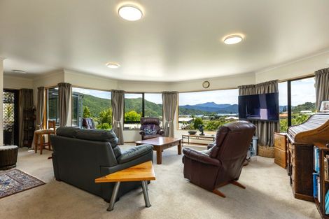 Photo of property in 13 Rimu Terrace, Waikawa, Picton, 7220