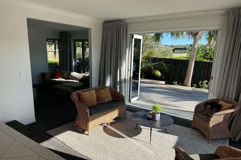 Photo of property in 3/18 Church Street, Northcote Point, Auckland, 0627
