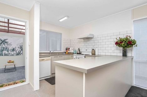 Photo of property in 4/14 Wood Street, Papakura, 2110