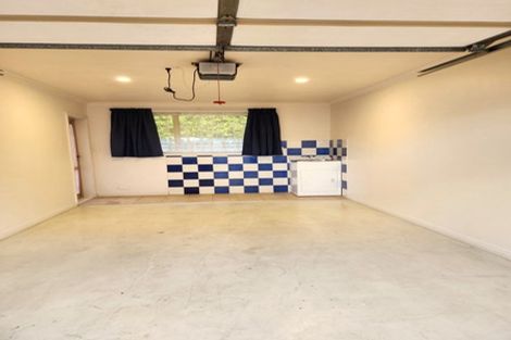 Photo of property in 2 Hastie Avenue, Mangere Bridge, Auckland, 2022
