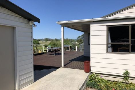 Photo of property in 26 Whangarata Road, Tuakau, 2121