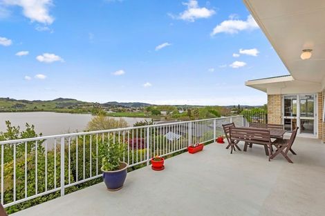 Photo of property in 44 Kimihia Road, Huntly, 3700