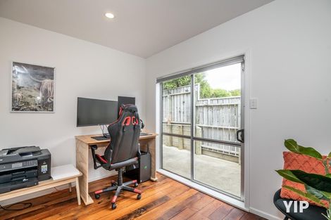 Photo of property in 15 Clifford Road, Johnsonville, Wellington, 6037
