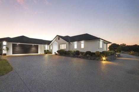 Photo of property in 56 Grace James Road, Pukekohe, 2120
