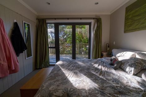 Photo of property in 3a Maldive Street, Khandallah, Wellington, 6035