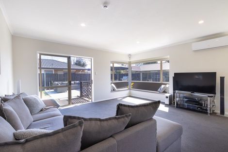 Photo of property in 105 Browning Street, Leamington, Cambridge, 3432