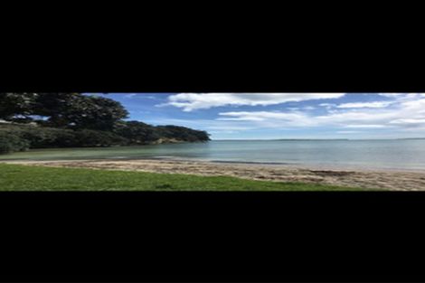 Photo of property in 67b Hutchinsons Road, Bucklands Beach, Auckland, 2014