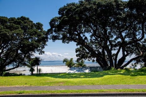 Photo of property in 143a Torkar Road, Clarks Beach, 2122