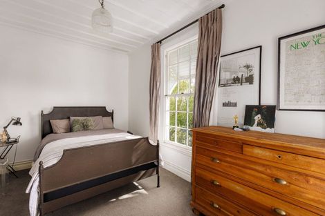 Photo of property in 52 Hinemoa Street, Birkenhead, Auckland, 0626