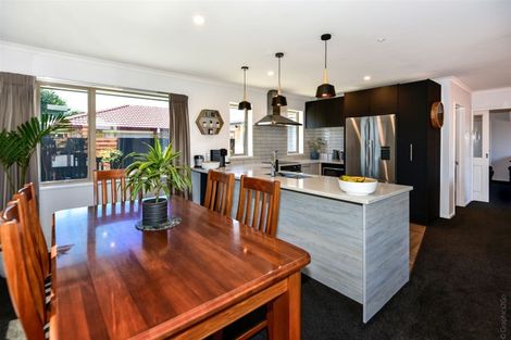 Photo of property in 10 Juliet Place, Rolleston, 7614