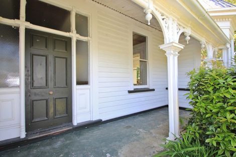 Photo of property in 25 Railway Esplanade, East Gore, Gore, 9710