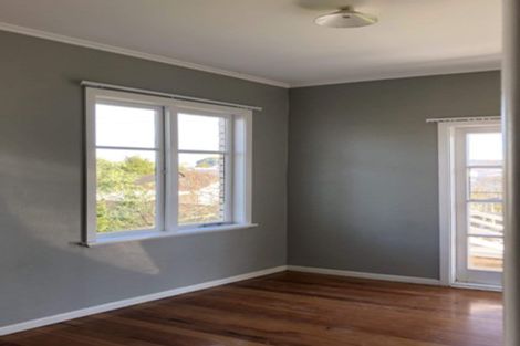 Photo of property in 2/35 Takanini Road, Takanini, 2112