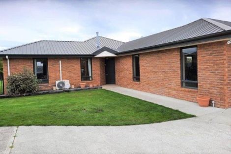 Photo of property in 12a Pentecost Road, Rangiora, 7400